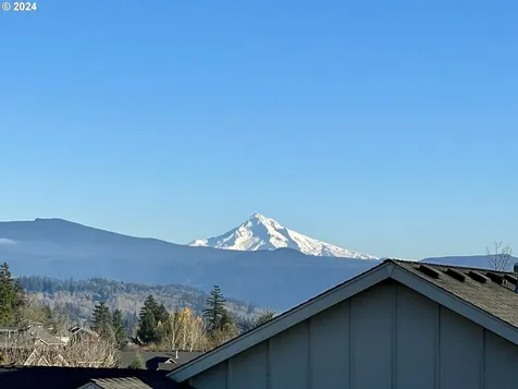 314 N X Street Washougal WA 98671