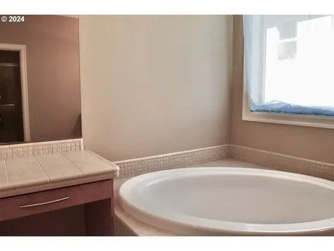 314 N X Street Washougal WA 98671