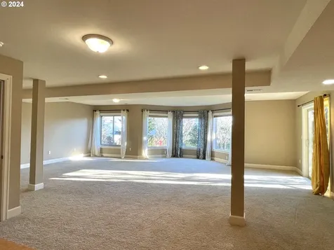 314 N X Street Washougal WA 98671