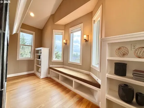 314 N X Street Washougal WA 98671