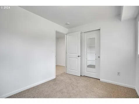 3325 N Baldwin Street Portland OR 97217