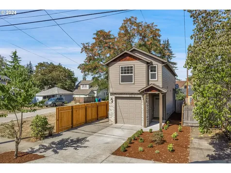3325 N Baldwin Street Portland OR 97217