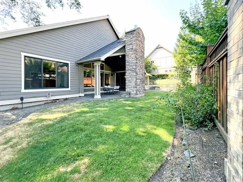 13546 Peters Road Lake Oswego OR 97035