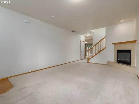 14817 Ne Couch Street Portland OR 97230