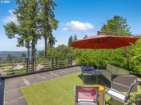 599 N 5th Street Kalama WA 98625