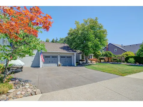 5327 Se 22nd Street Gresham OR 97080