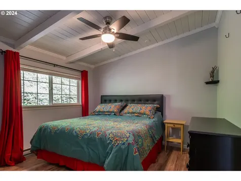 189 Swanie Lane Glide OR 97443