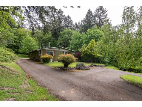 189 Swanie Lane Glide OR 97443