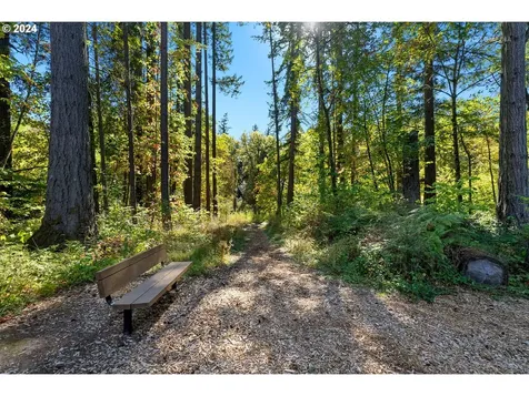 1578 SE 41st Loop Hillsboro OR 97123