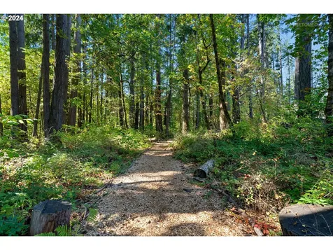 1578 SE 41st Loop Hillsboro OR 97123