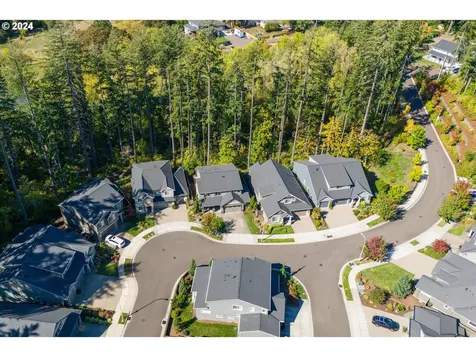 1578 SE 41st Loop Hillsboro OR 97123