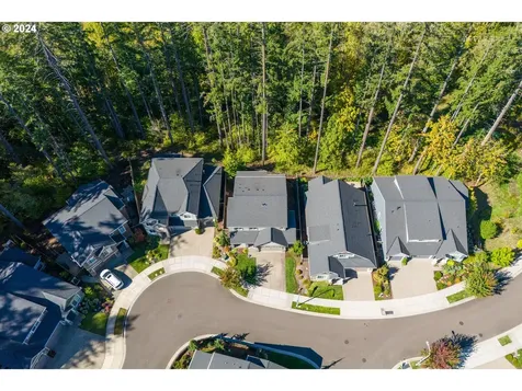 1578 SE 41st Loop Hillsboro OR 97123