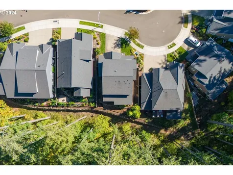 1578 SE 41st Loop Hillsboro OR 97123