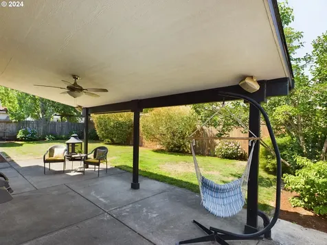 4518 Spring Meadow Avenue Eugene OR 97404