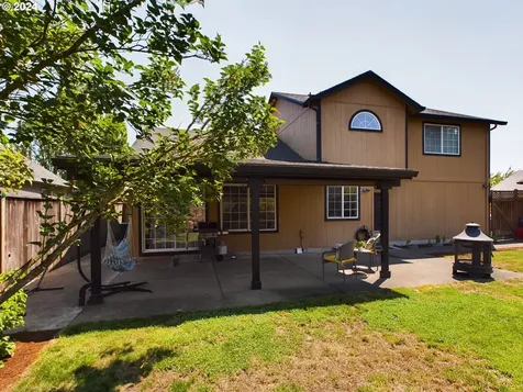 4518 Spring Meadow Avenue Eugene OR 97404