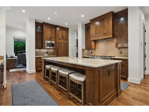 13636 Goodall Road Lake Oswego OR 97034