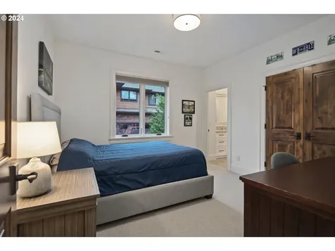 13636 Goodall Road Lake Oswego OR 97034