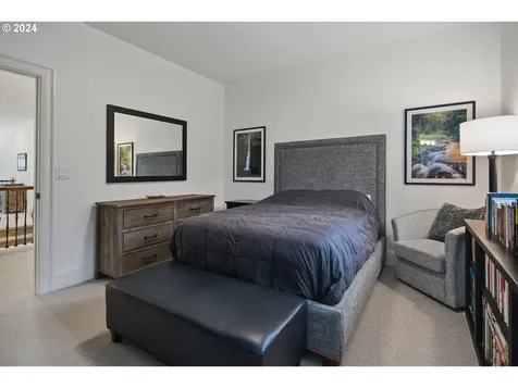 13636 Goodall Road Lake Oswego OR 97034