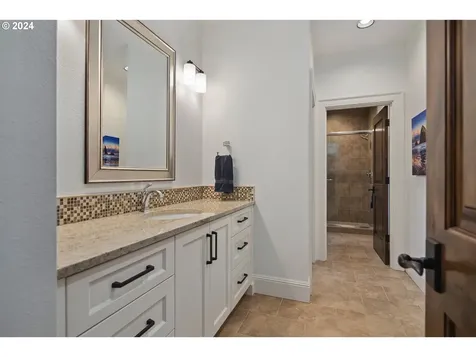 13636 Goodall Road Lake Oswego OR 97034