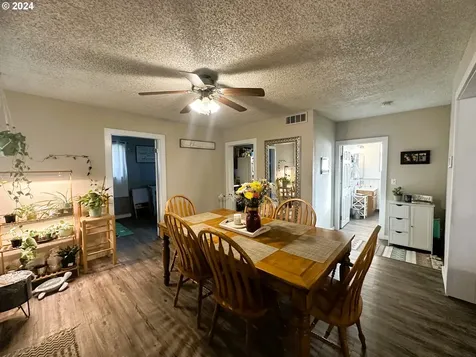 2918 N Depot Street La Grande OR 97850