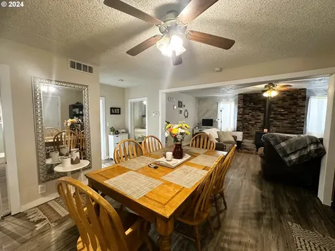 2918 N Depot Street La Grande OR 97850