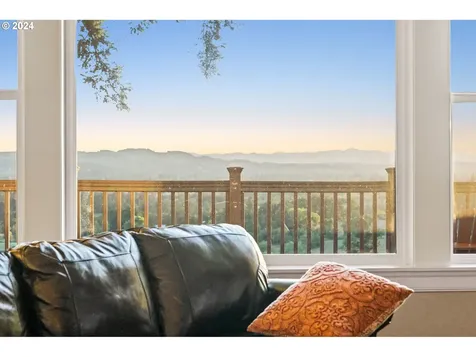 32019 Ne Corral Creek Road Newberg OR 97132
