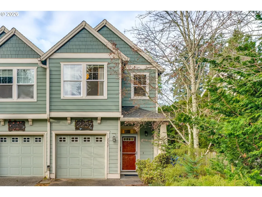 2257 SE 76th Avenue Portland OR 97215