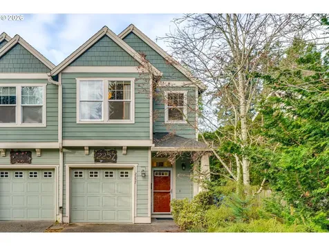 2257 SE 76th Avenue Portland OR 97215