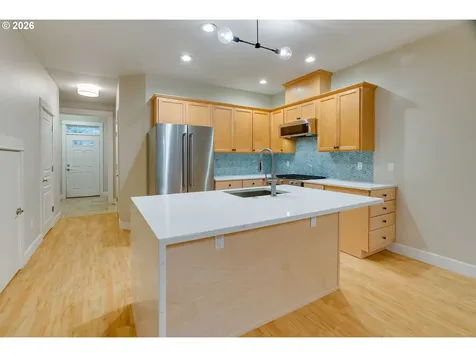 2257 SE 76th Avenue Portland OR 97215