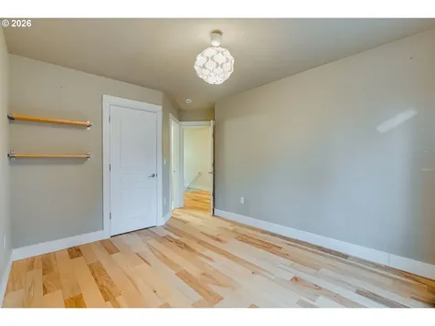 2257 SE 76th Avenue Portland OR 97215