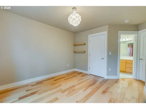 2257 SE 76th Avenue Portland OR 97215