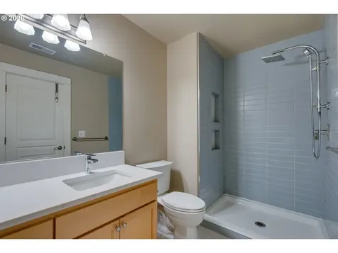 2257 SE 76th Avenue Portland OR 97215