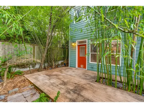 2257 SE 76th Avenue Portland OR 97215