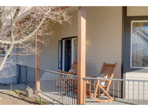 910 Samantha Street Hood River OR 97031