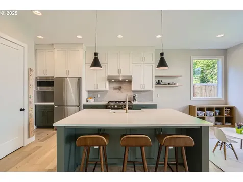 7414 SW 80th Terrace Portland OR 97223