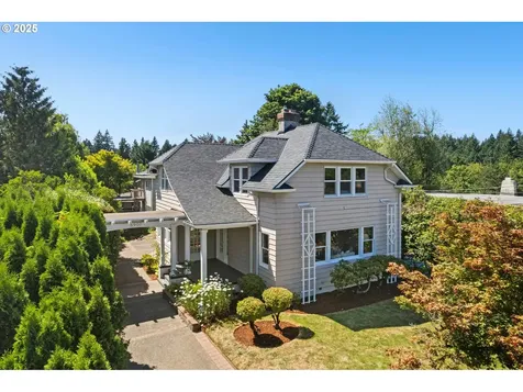6901 SW 3rd Avenue Portland OR 97219