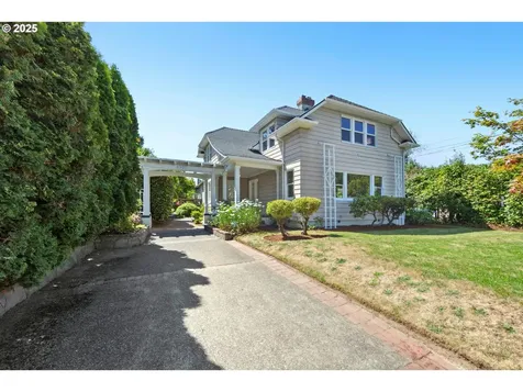 6901 SW 3rd Avenue Portland OR 97219