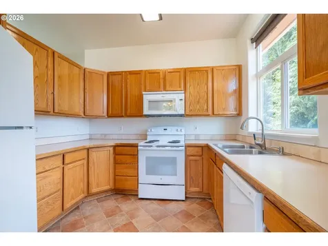 1844 SE 19th Street Lincoln City OR 97367