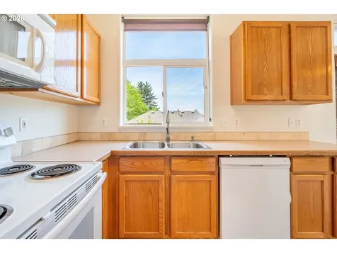 1844 SE 19th Street Lincoln City OR 97367