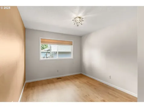 17720 NW Elk Run Drive Portland OR 97229