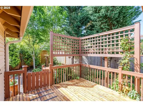 17720 NW Elk Run Drive Portland OR 97229