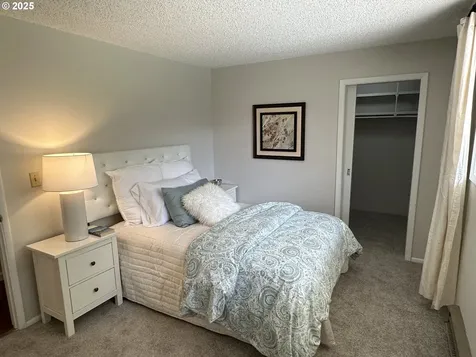 2828 SE 144th Avenue Portland OR 97236