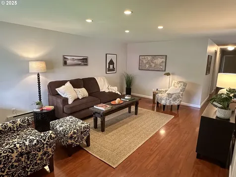 2828 SE 144th Avenue Portland OR 97236