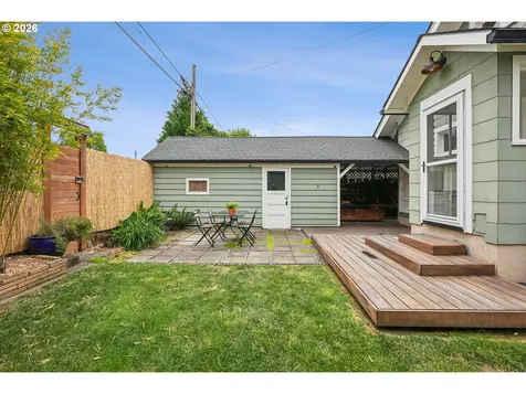 4532 SE 62nd Avenue Portland OR 97206