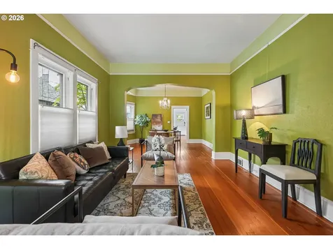 4532 SE 62nd Avenue Portland OR 97206