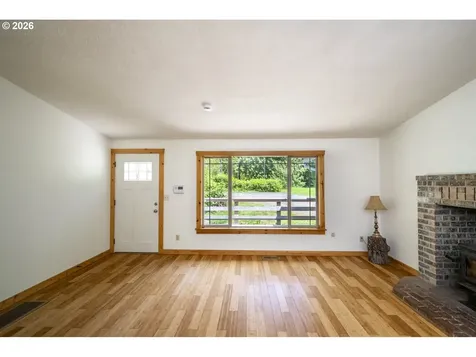 45900 E Haines Road Corbett OR 97019