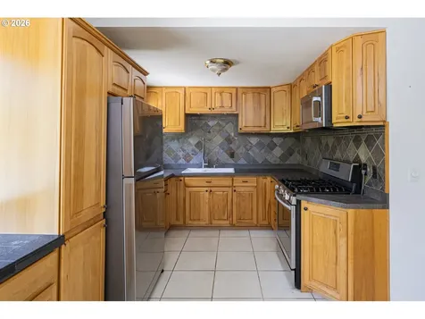 45900 E Haines Road Corbett OR 97019