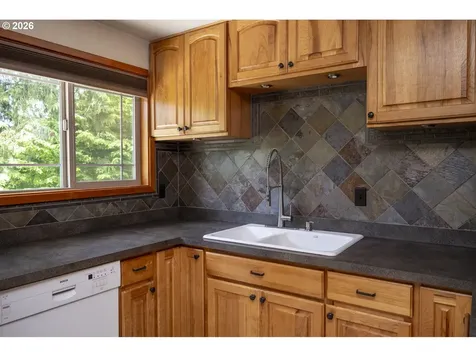 45900 E Haines Road Corbett OR 97019