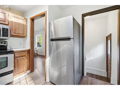11610 NE Fremont Court Portland OR 97220
