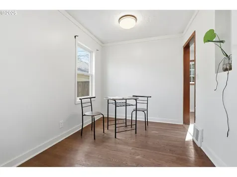11610 NE Fremont Court Portland OR 97220
